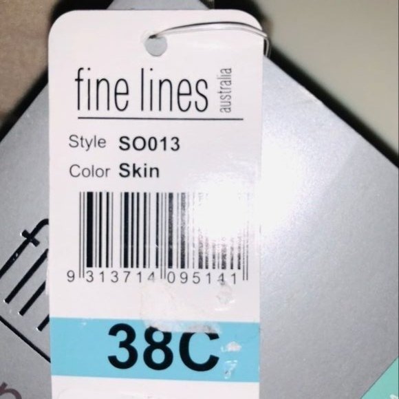 Fine Lines Supersoft Convertible Wireless Bra - Picture 13 of 14